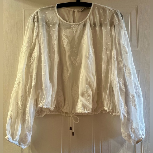 Zara Tops - Zara white Blouse with Embroidered Details